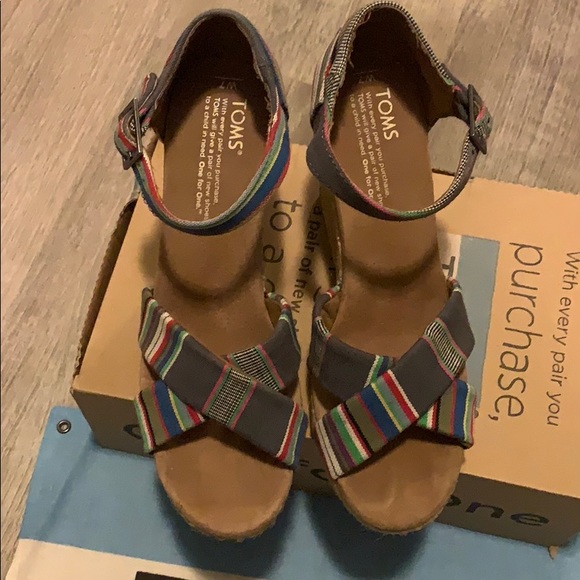 Toms strapping wedge - Picture 3 of 8